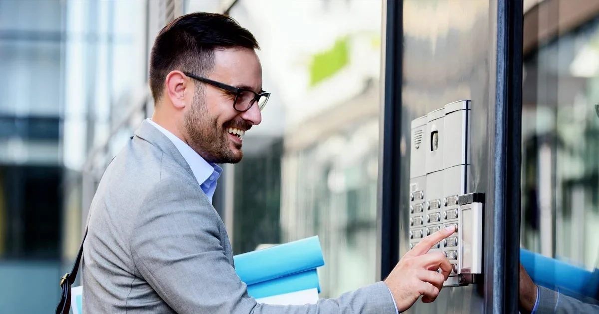 Secure access management systems Dubai office biometric entry