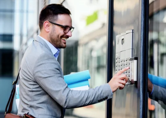 Secure access management systems Dubai office biometric entry